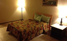 Su Casa Inn & Suites Harlingen Tx 2*